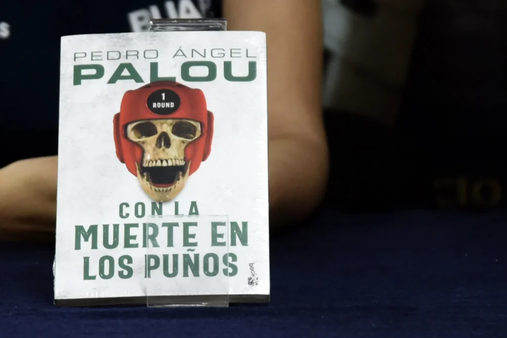 Pedro Ángel Palou en la prepa Benito Juárez