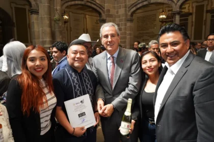 Pepe Chedraui entrega certificados “Hecho en México”