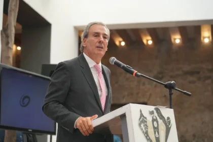 Pepe Chedraui recibe distintivo como “Entidad Promotora de Responsabilidad Social Empresarial”