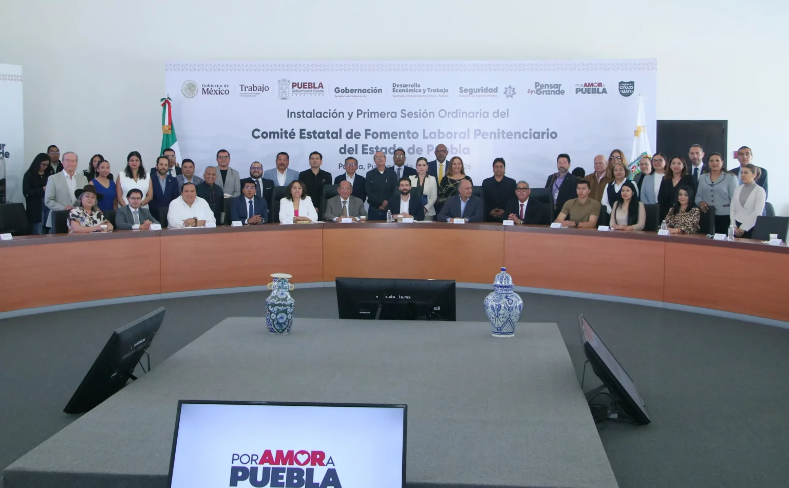 Puebla impulsa trabajo digno para reinserción social efectiva