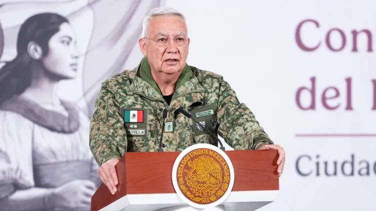 Secretario de la Defensa expresa condolencias por militares caídos en operativo