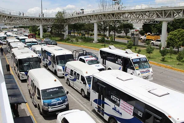 Unidades de transporte público son enviadas al corralón