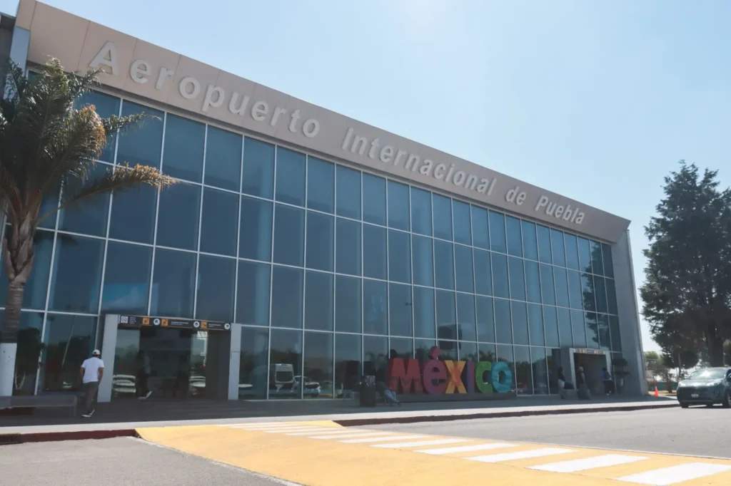 Anuncian complejo aeroportuario en Huejotzingo con participación de empresarios locales