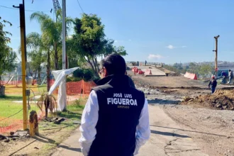 Celebra José Luis Figueroa avance del Puente de la Transformación (1)