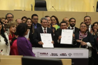 Congreso de Puebla firma un convenio de colaboración con la Cámara de Diputados