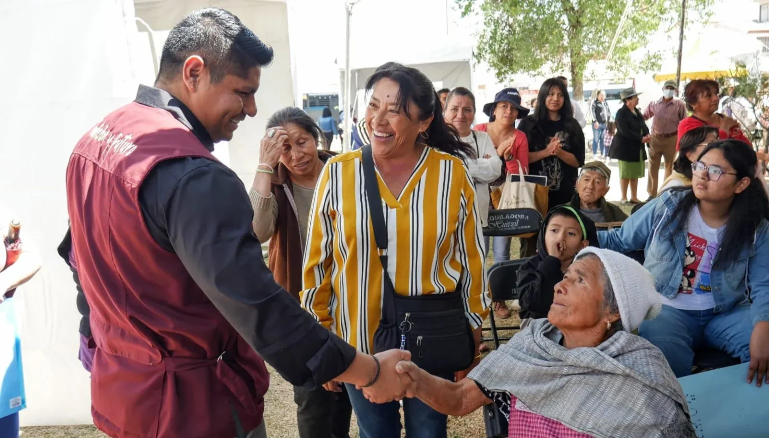 Cuautlancingo acerca servicios de salud a San Lorenzo Almecatla