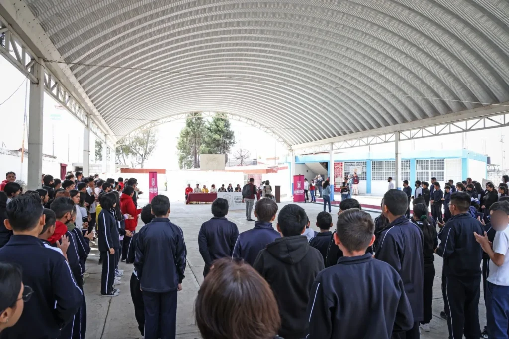 Cuautlancingo mejora infraestructura en la Telesecundaria Francisco Alatorre