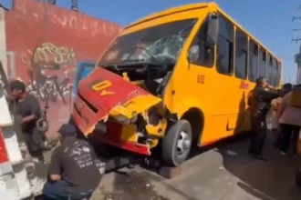 Exceso de velocidad causa accidente a estudiantes de la Buap