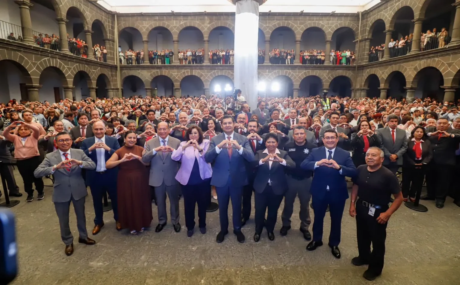 Gobierno Estatal y Sindicato de Burócratas garantiza derechos laborales