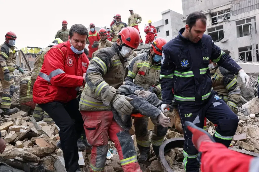 Líder supremo de Irán, Mojtaba Jamenei, estaría herido tras ataques, afirma el Pentágono