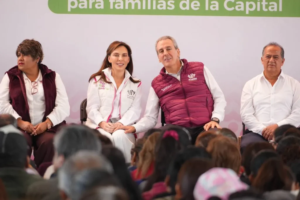 Llevan Pepe Chedraui y MariElise Budib programa Alimentación Imparable a La Libertad
