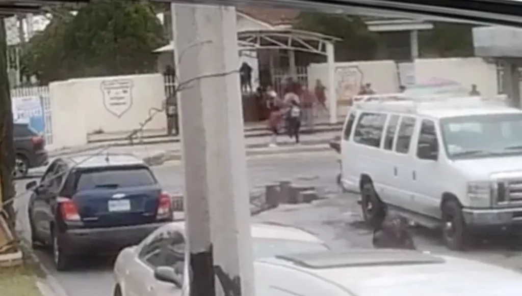 Muere niño de 5 años tras ataque armado frente a primaria en Apodaca, Nuevo León