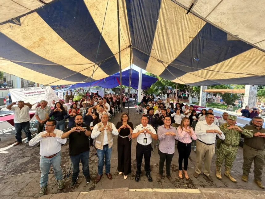 Participan más de mil personas en Feria de Paz y Atención a las causas