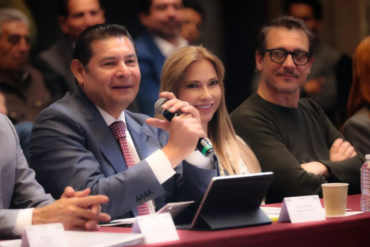 Pipas de agua en Puebla serán implementadas para atender fallas en el servicio