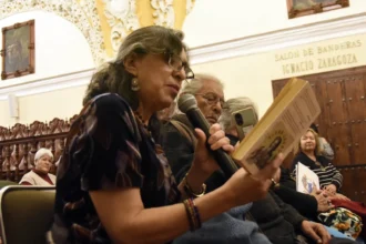 Presentan Cuadernos de Elena Garro en la FENALI 39