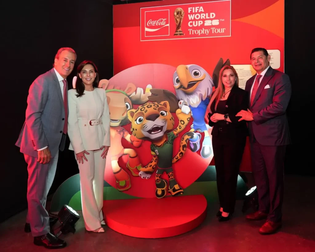 Presentan FIFA World Cup Trophy Tour 2026 en Puebla con experiencia inmersiva del Mundial