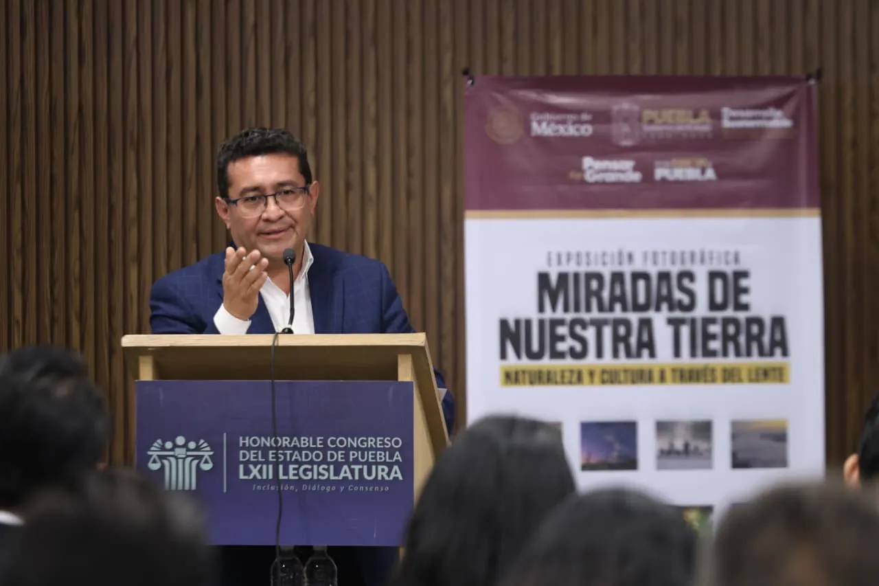 Promueven cultura ambiental desde el Congreso con exposición fotográfica en Puebla