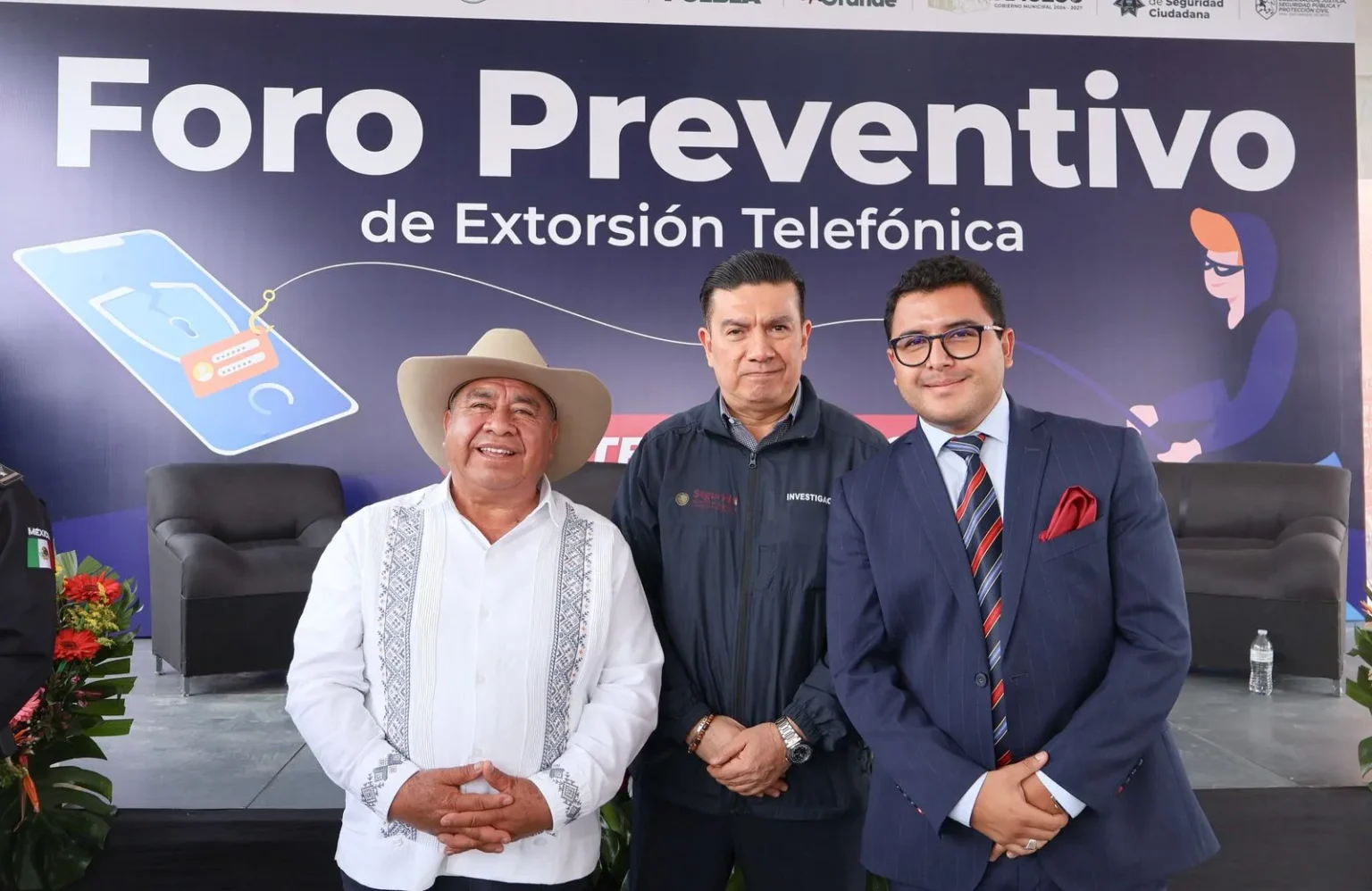 Realizan en Amozoc Foro Preventivo contra la Extorsión Telefónica