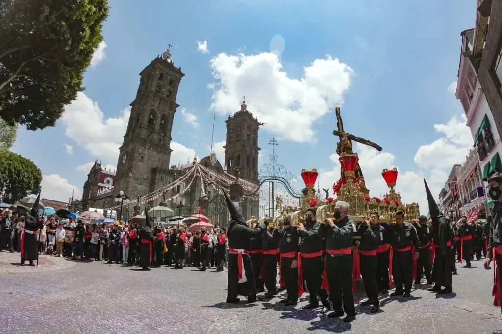 Refuerzan vigilancia en Puebla ante llegada de turistas en Semana Santa