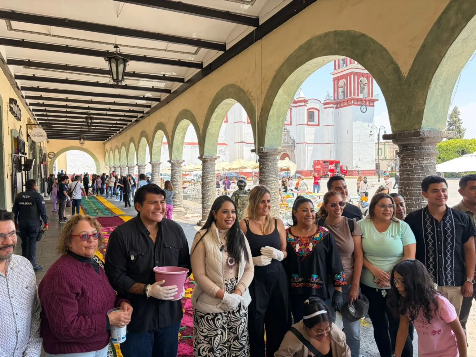 Alfombra Monumental de Semana Santa en San Pedro Cholula de más de 170 metros