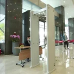 Arcos de seguridad en escuelas y en espacios públicos a través del programa obra comunitaria