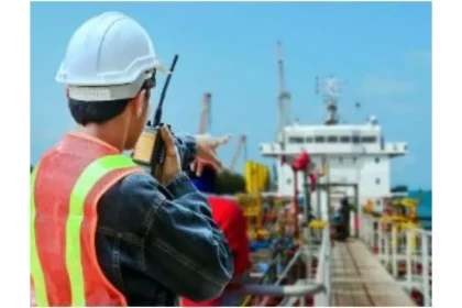 Asia entra en crisis riesgo global de escasez de microchips, vacunas y más