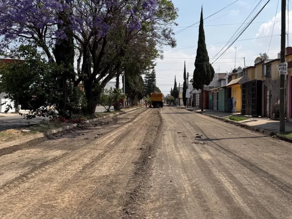 Avanza Gobierno de Pepe Chedraui con trabajos de rehabilitación vial en Bulevar Apulco
