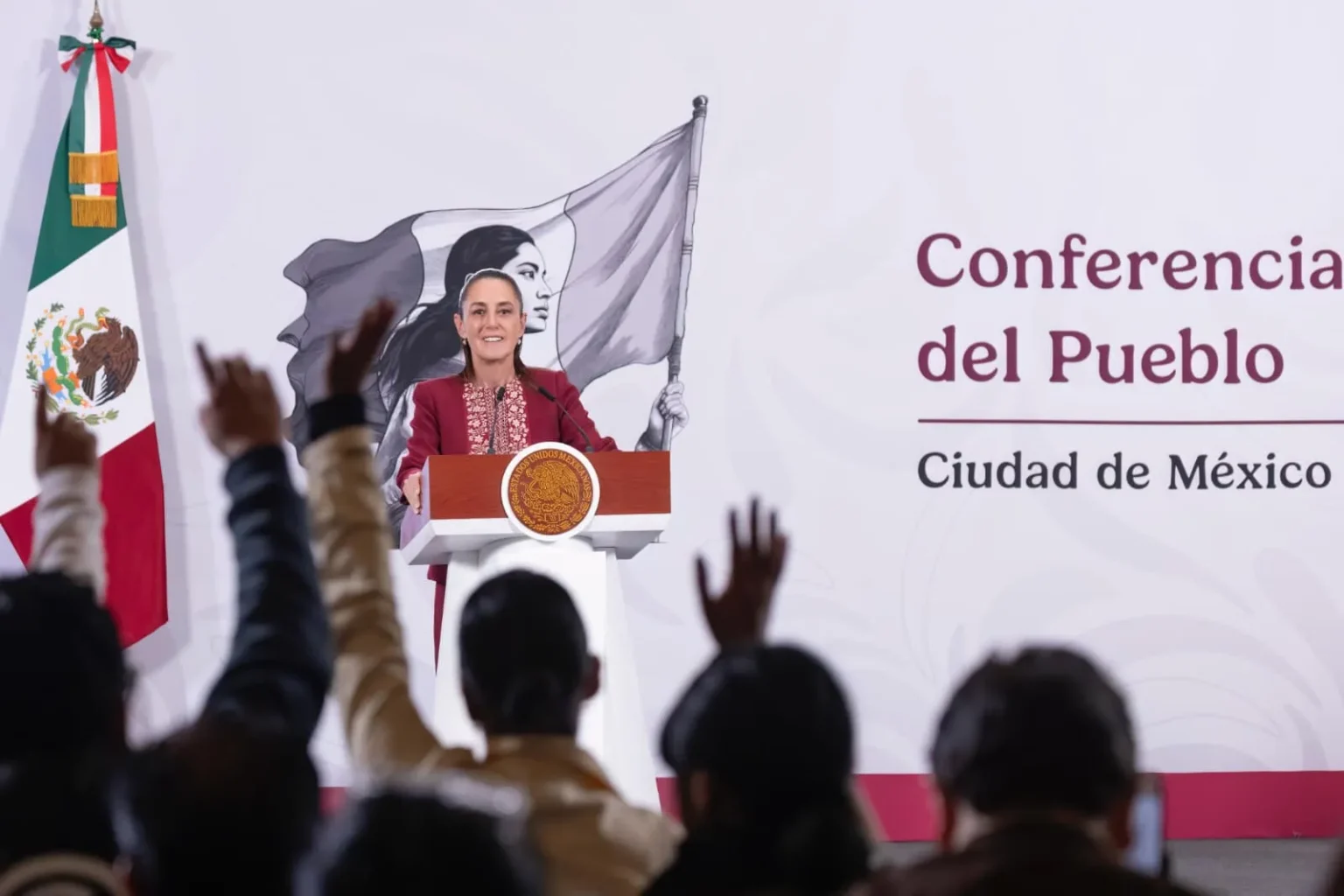 Claudia Sheinbaum anuncia decreto para crear el servicio universal de salud