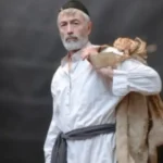 El primer actor Miguel Pizarro estrenó a nivel mundial su obra “El Emperador Dragón y su Traje Invisible”.