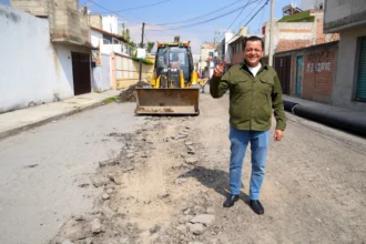 Inicia rehabilitación de drenaje sanitario y red de agua potable en calle Cofre de Perote en Texmelucan