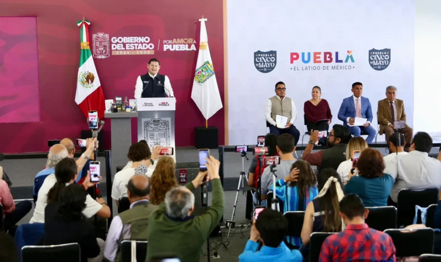 Obra Comunitaria en Puebla fortalece combate a la pobreza con inversión de 1,500 millones de pesos