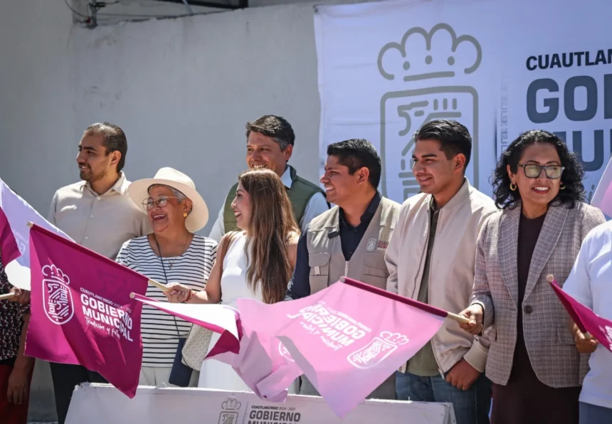 Omar Muñoz inicia reconstrucción de la calle Tlaxcala en Cuautlancingo