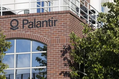 Palantir por qué preocupa el creciente poder global de la empresa de IA ligada a gobiernos y guerras