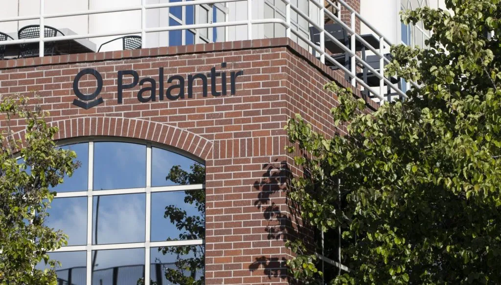 Palantir por qué preocupa el creciente poder global de la empresa de IA ligada a gobiernos y guerras