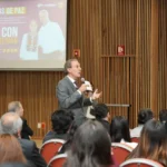 Pepe Chedraui participa en coloquio internacional de la UNAM sobre gobernanza