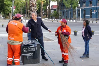 Pepe Chedraui supervisa trabajo del personal operativo del OOSL