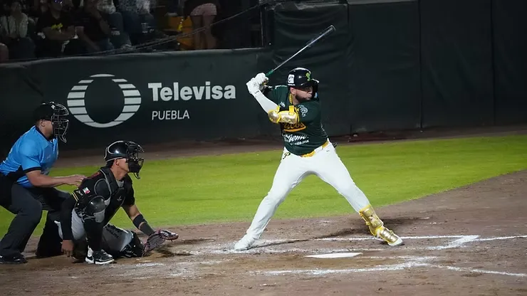 Pericos remonta y se lleva el segundo juego de la serie