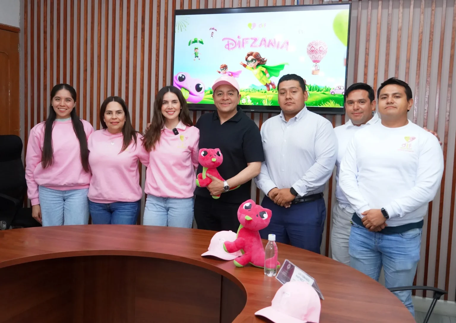 Presentan autoridades municipales DIFZANIA