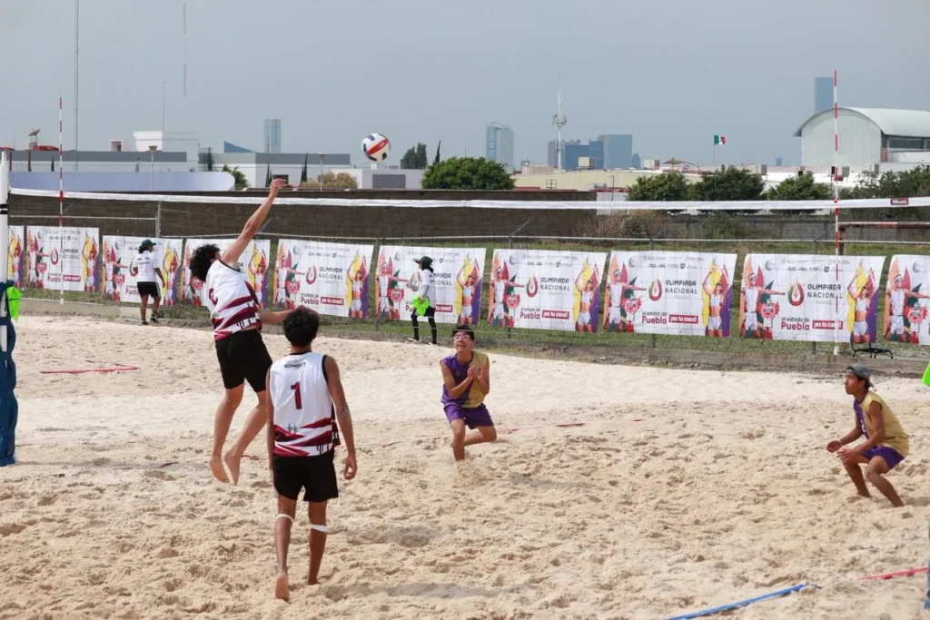 Puebla se alista para finales de voleibol de playa