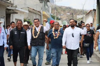 Refrenda Pável Gaspar compromiso de legislar y escuchar a la población