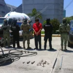 SSP de Puebla detiene a un hombre con más de 4 mil litros de gas LP ilegal