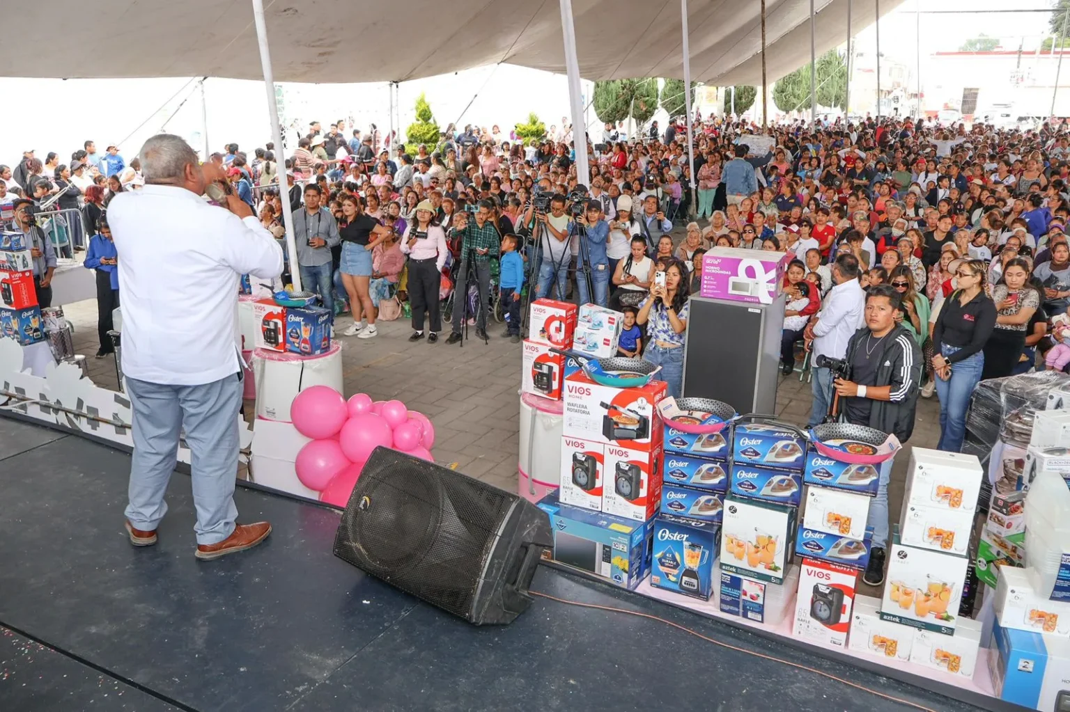 Amozoc celebró en grande el día de las madres en todo el municipio