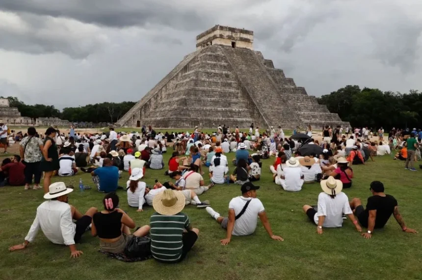 Cierran temporalmente el acceso a la zona arqueológica de Chichén Itzá