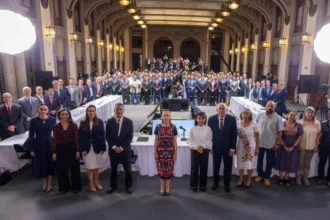 Claudia Sheinbaum firma acuerdo para la creación del sistema de ordenamiento de la producción y comercialización del maíz blanco “precio justo”