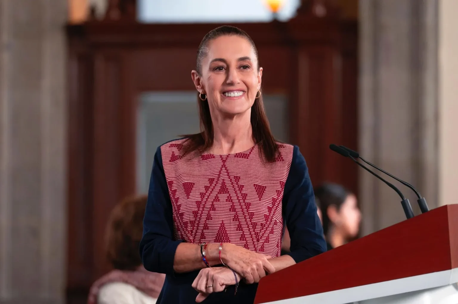 Claudia Sheinbaum presenta el programa cátedras de la diáspora mexicana dirigido a jóvenes investigadores en el exterior que mantienen vínculo con México