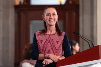 Claudia Sheinbaum presenta el programa cátedras de la diáspora mexicana dirigido a jóvenes investigadores en el exterior que mantienen vínculo con México