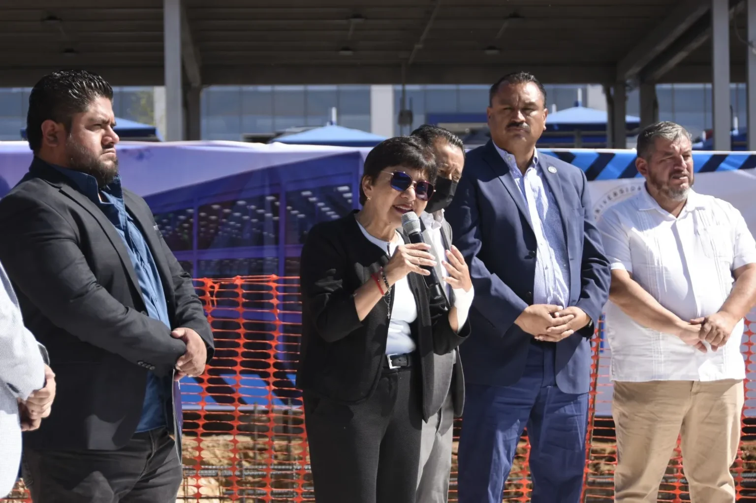 Colocan en CU2 primera piedra para nodo de transferencia y edificio de docentes