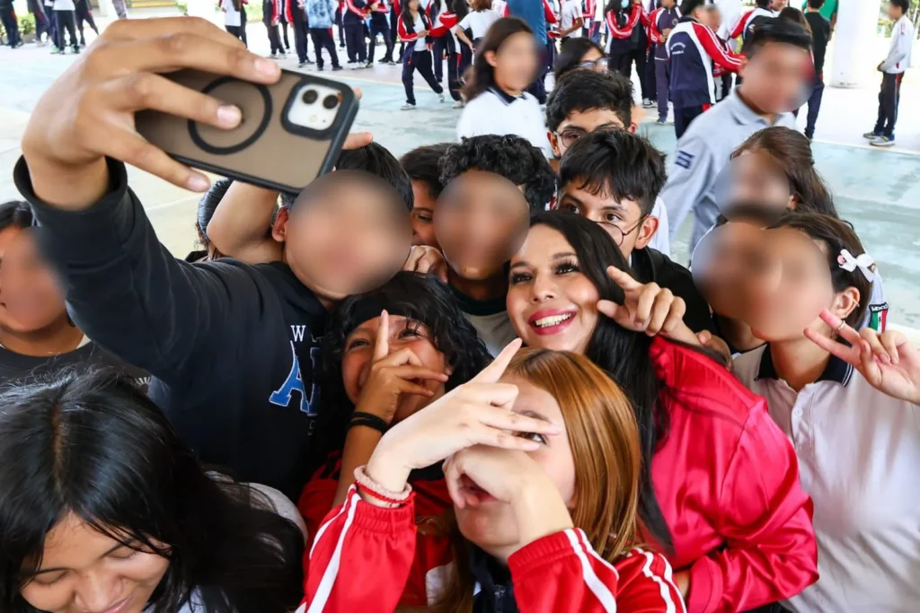 Con “Buzón Rojo”, Tonantzin Fernández