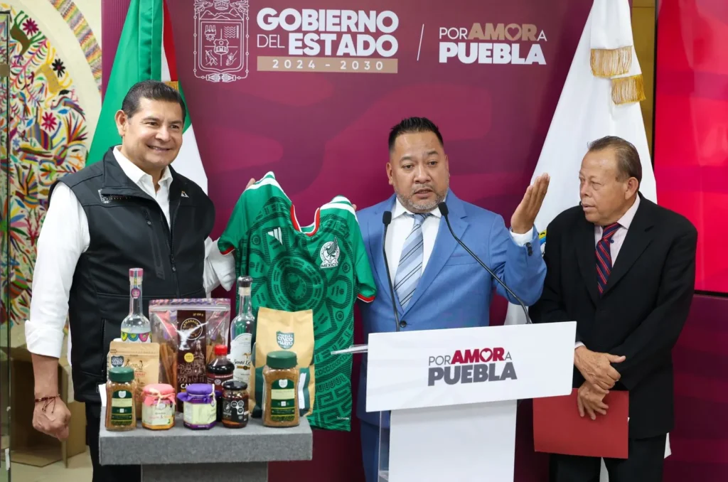 Con modernización aeropuertaria, migrantes poblanos accederan a vuelos directos en un espacio digno