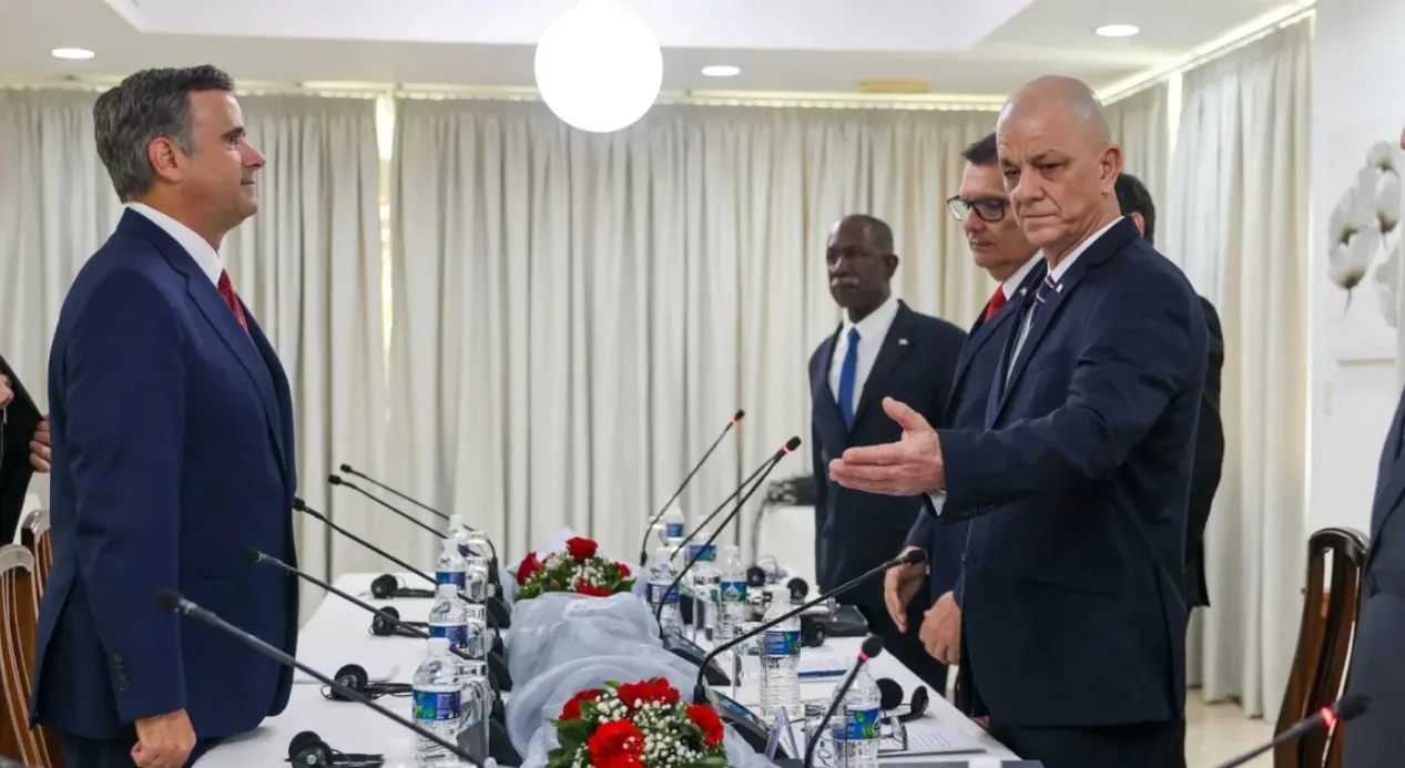 El director de la CIA viaja a Cuba tras ultimátum de EE. UU. y el colapso energético de la isla